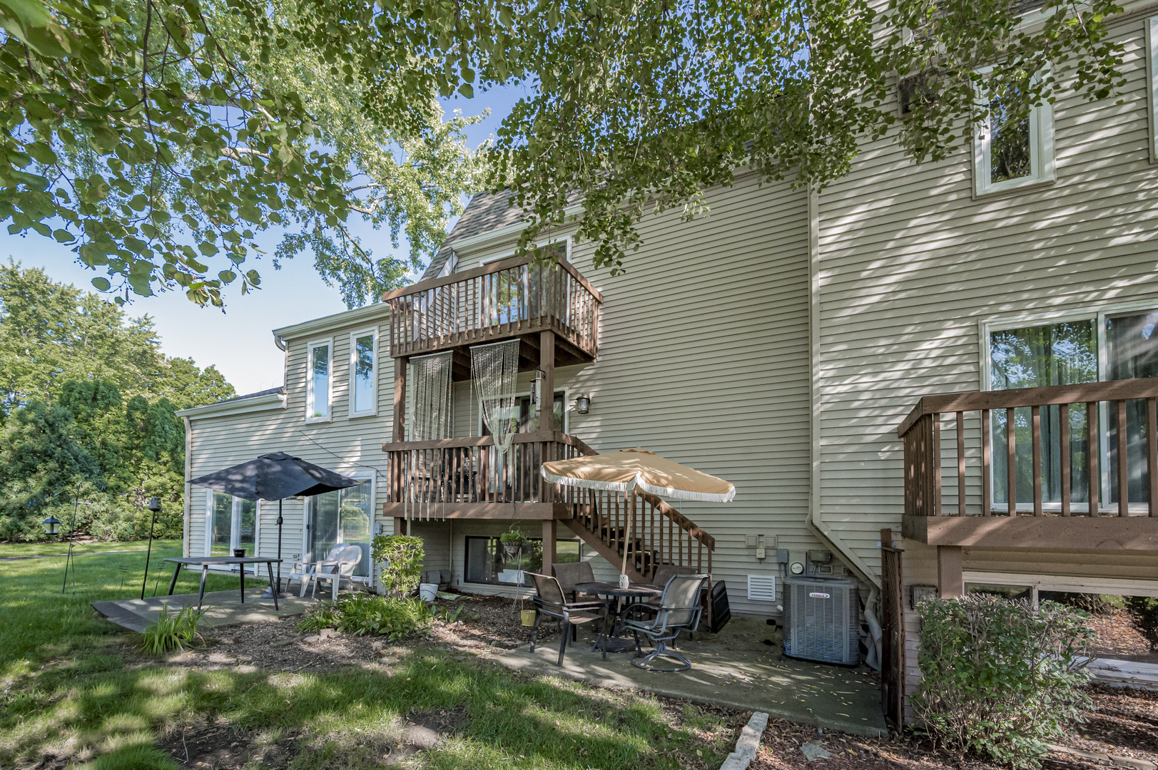 1622 Bay Court, Naperville, IL 60565