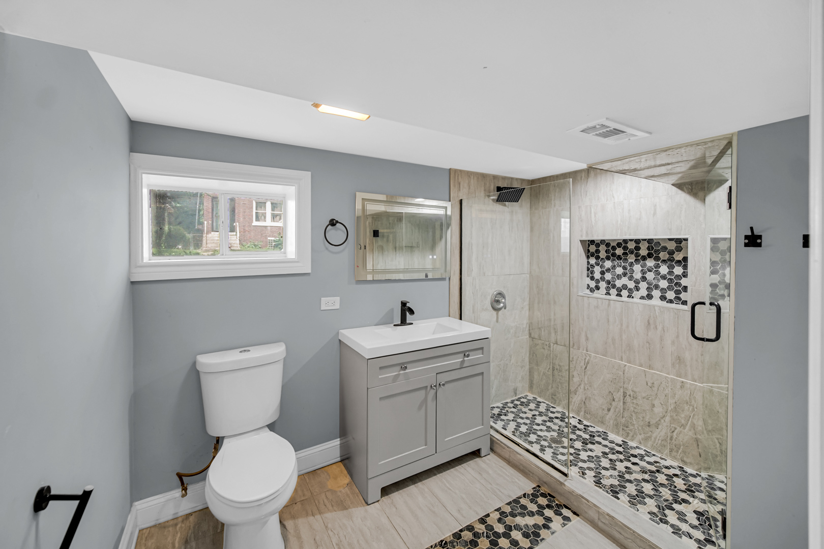 10500 S Edbrooke Avenue, Chicago, IL 60628