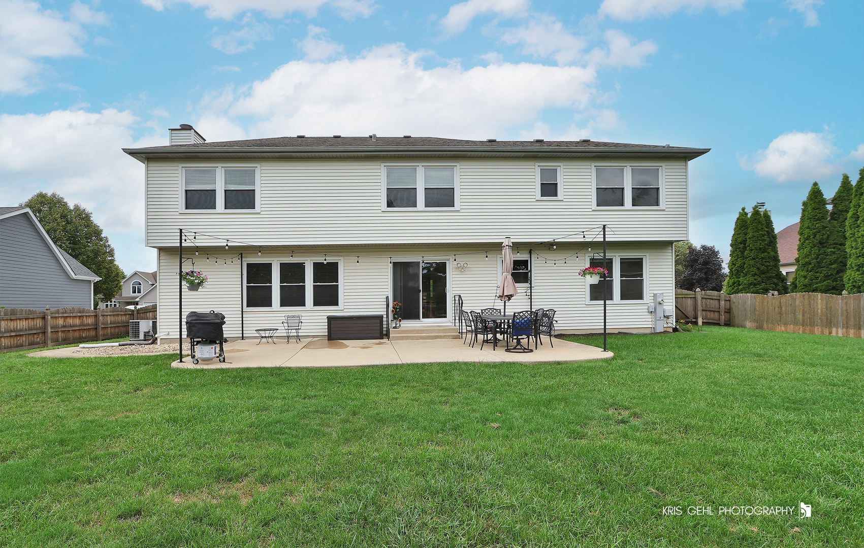 446 Windsor Drive, Oswego, IL 60543