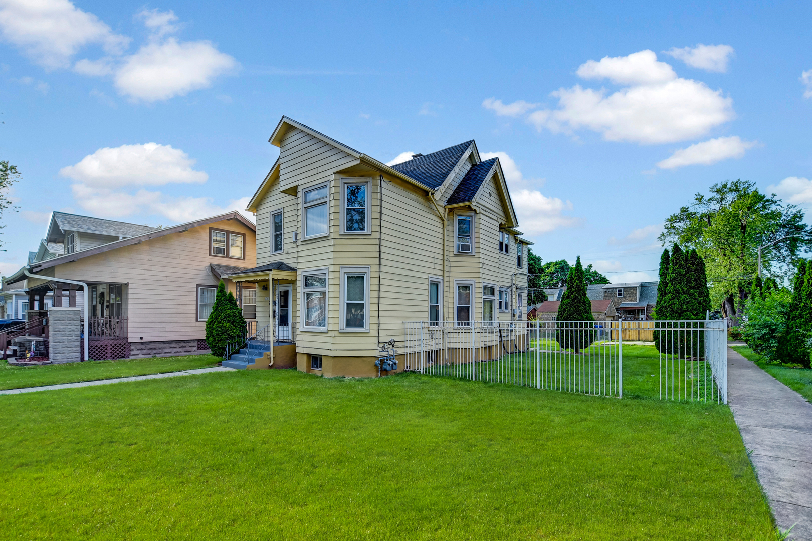 1904 High Street, Blue Island, IL 60406