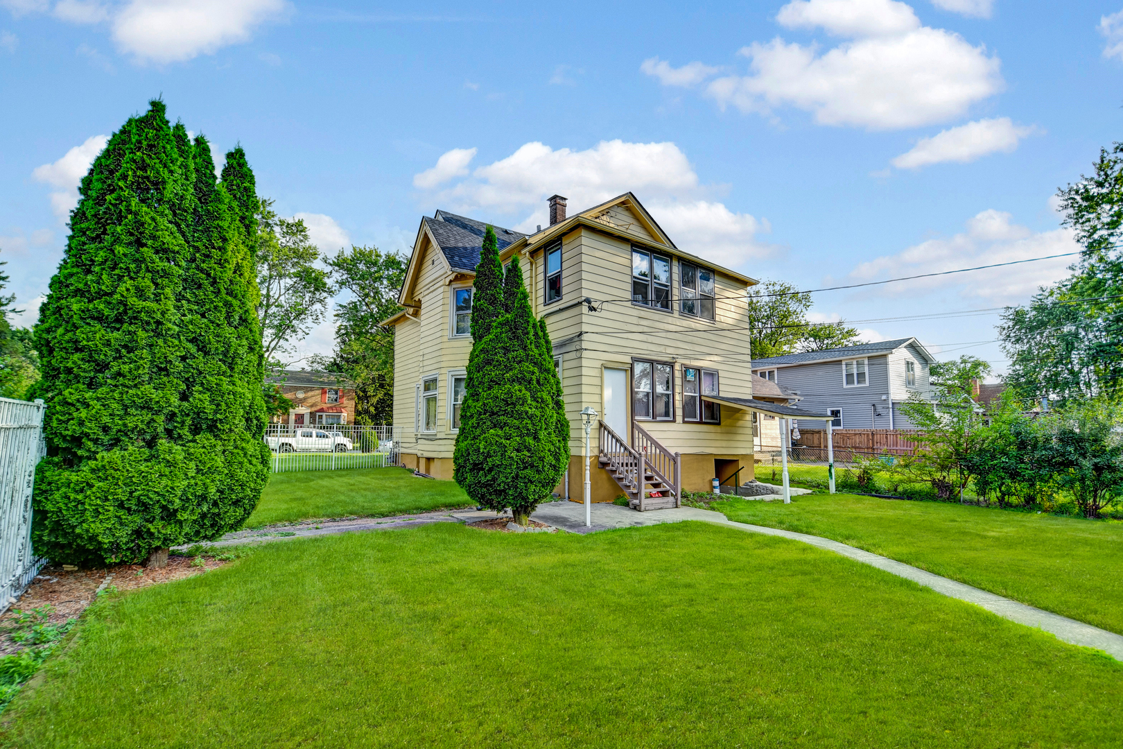 1904 High Street, Blue Island, IL 60406