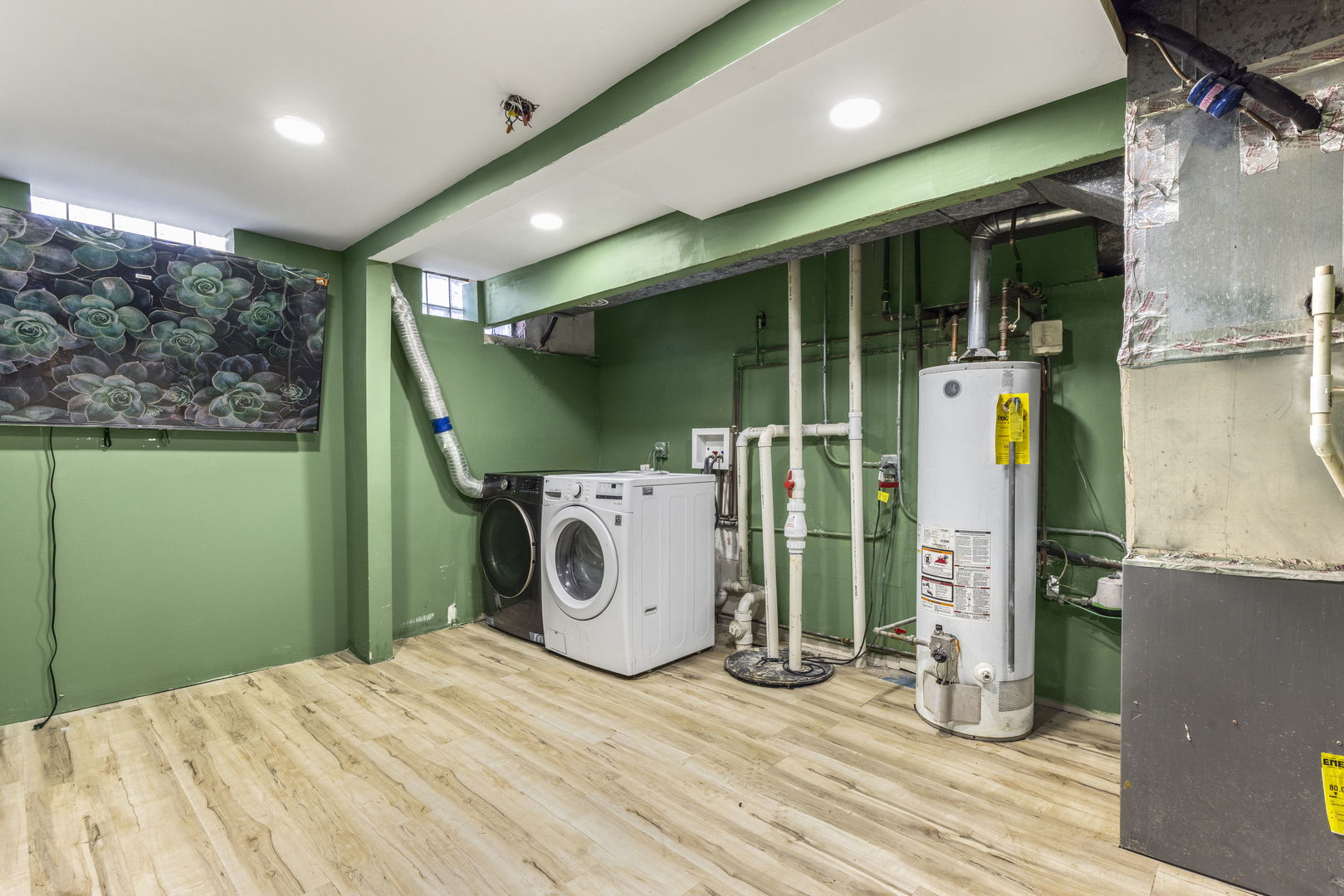 1107 E 161st Place, South Holland, IL 60473