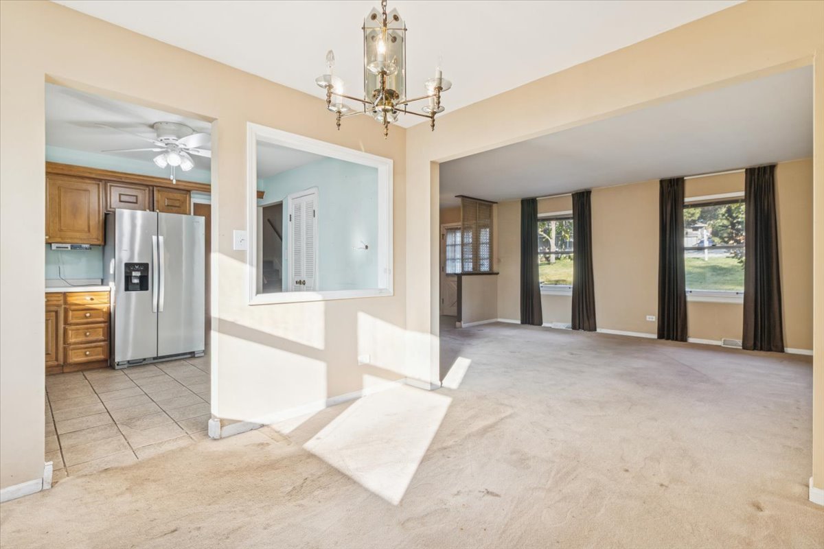 5112 Main Street, Lisle, IL 60532