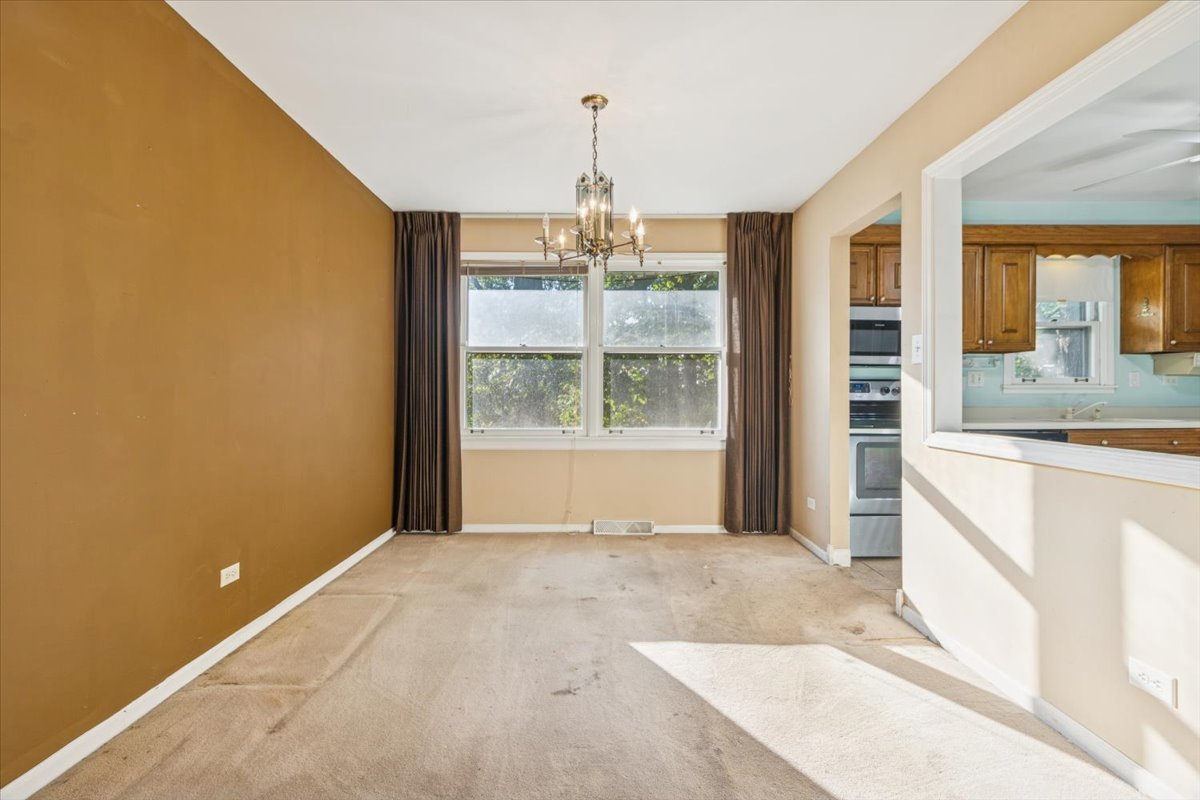 5112 Main Street, Lisle, IL 60532