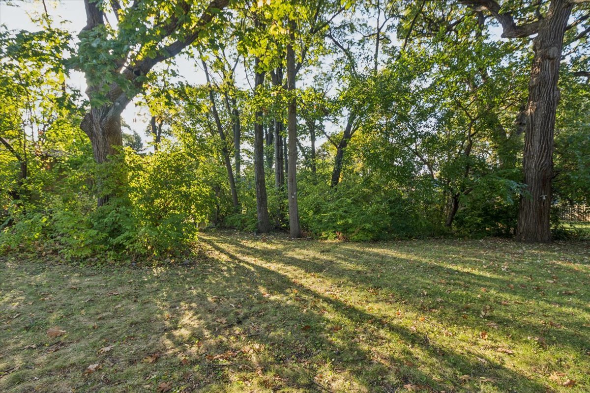 5112 Main Street, Lisle, IL 60532