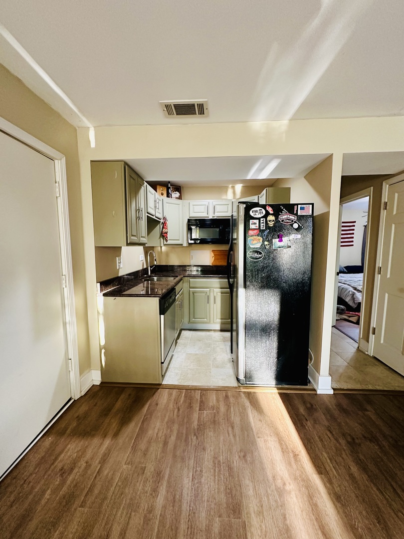 5531 E Lake Drive #77-A, Lisle, IL 60532