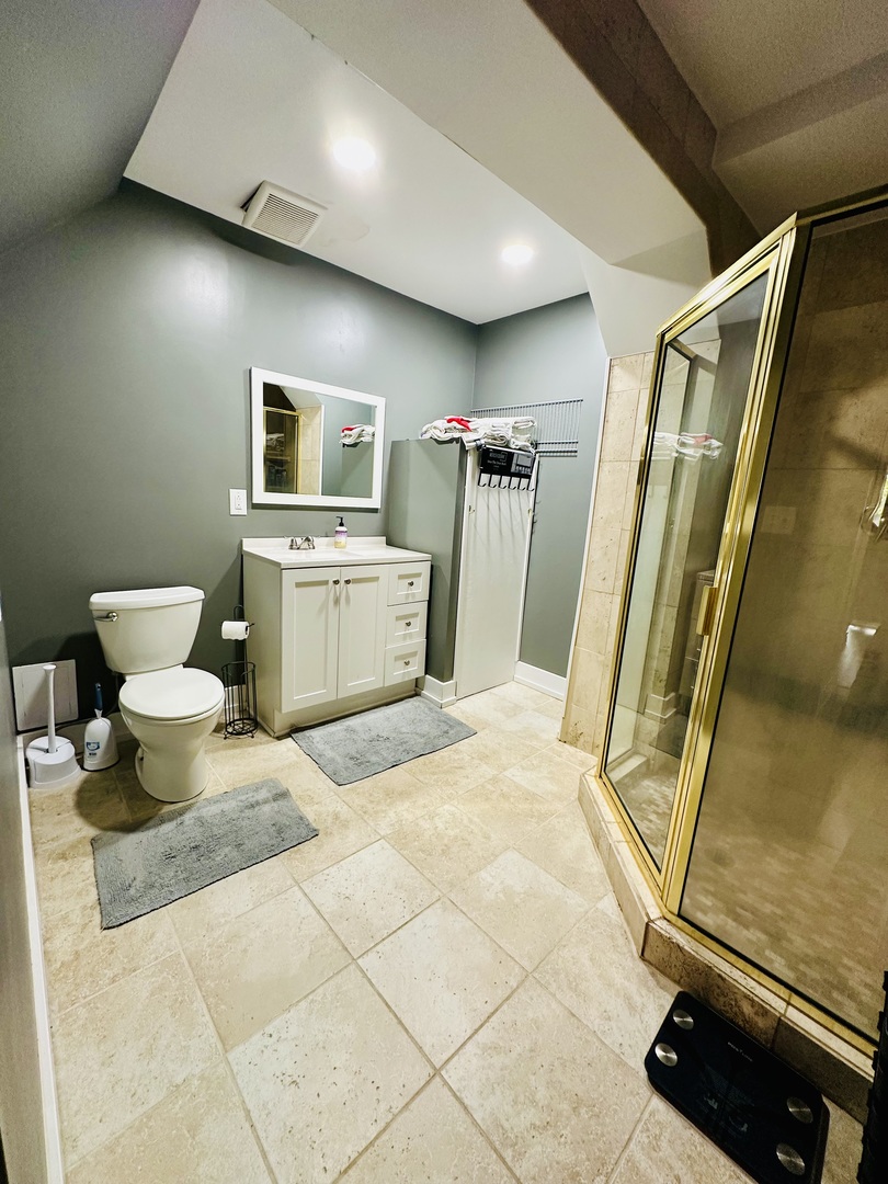 5531 E Lake Drive #77-A, Lisle, IL 60532