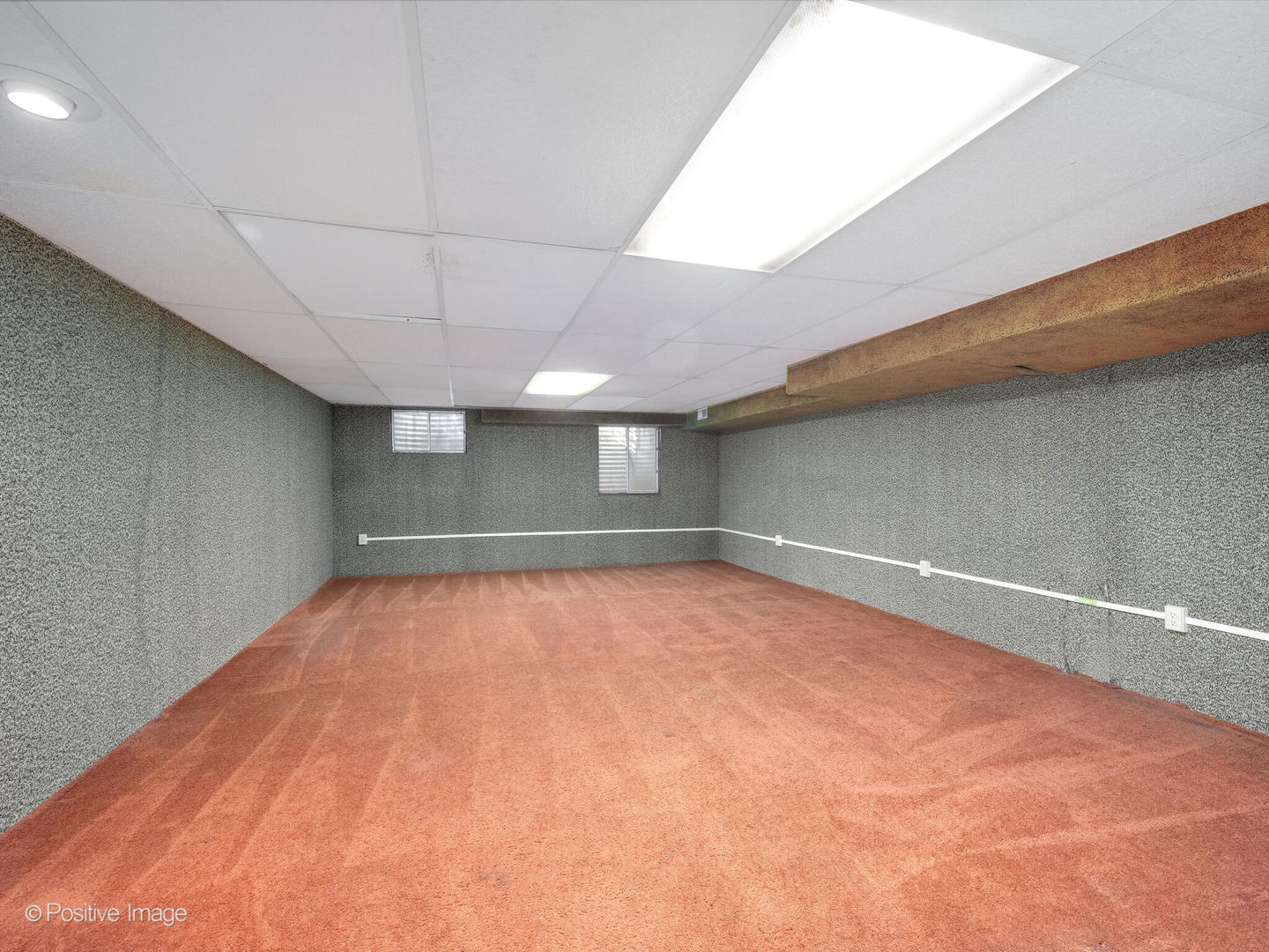 952 Dartmouth Drive, Wheaton, IL 60189