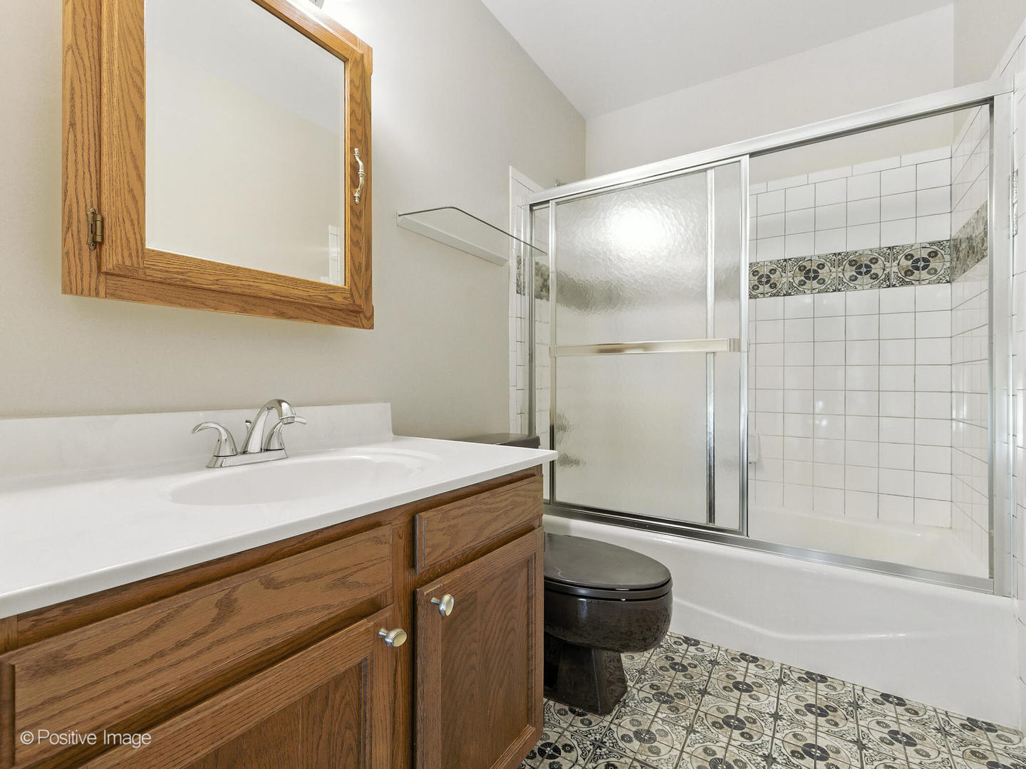 952 Dartmouth Drive, Wheaton, IL 60189