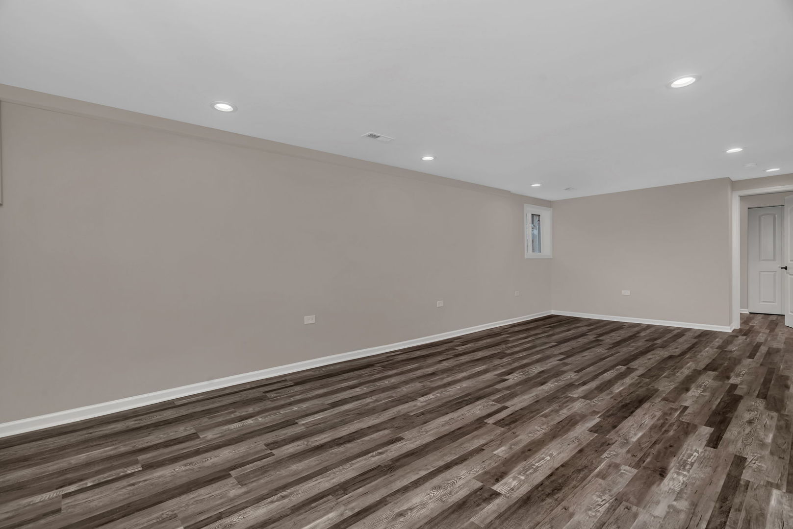 16633 Paulina Street, Markham, IL 60428