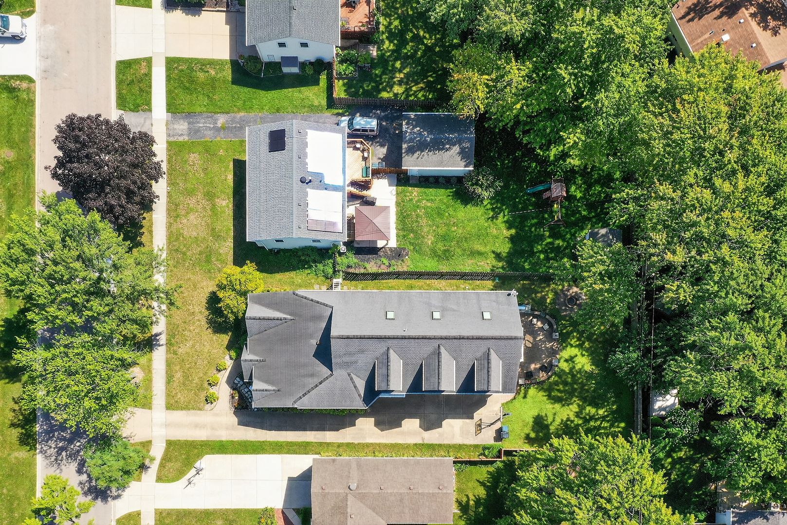 1417 E Joyce Avenue, Palatine, IL 60074