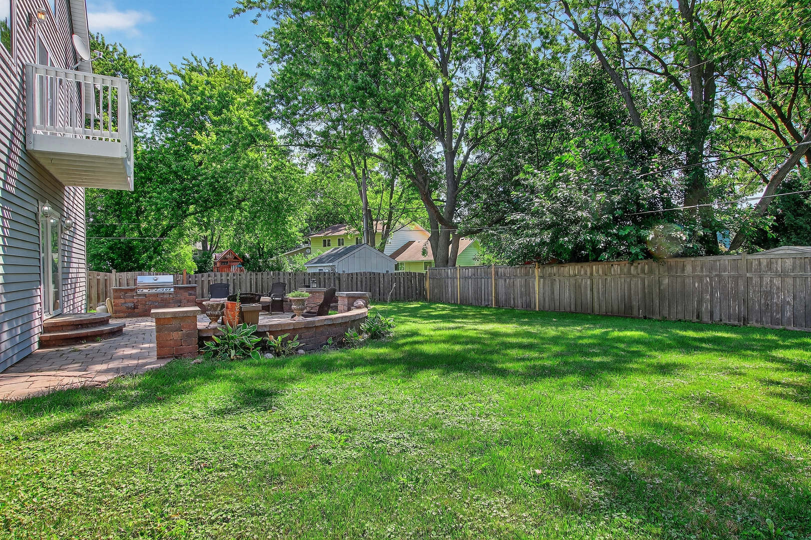 1417 E Joyce Avenue, Palatine, IL 60074