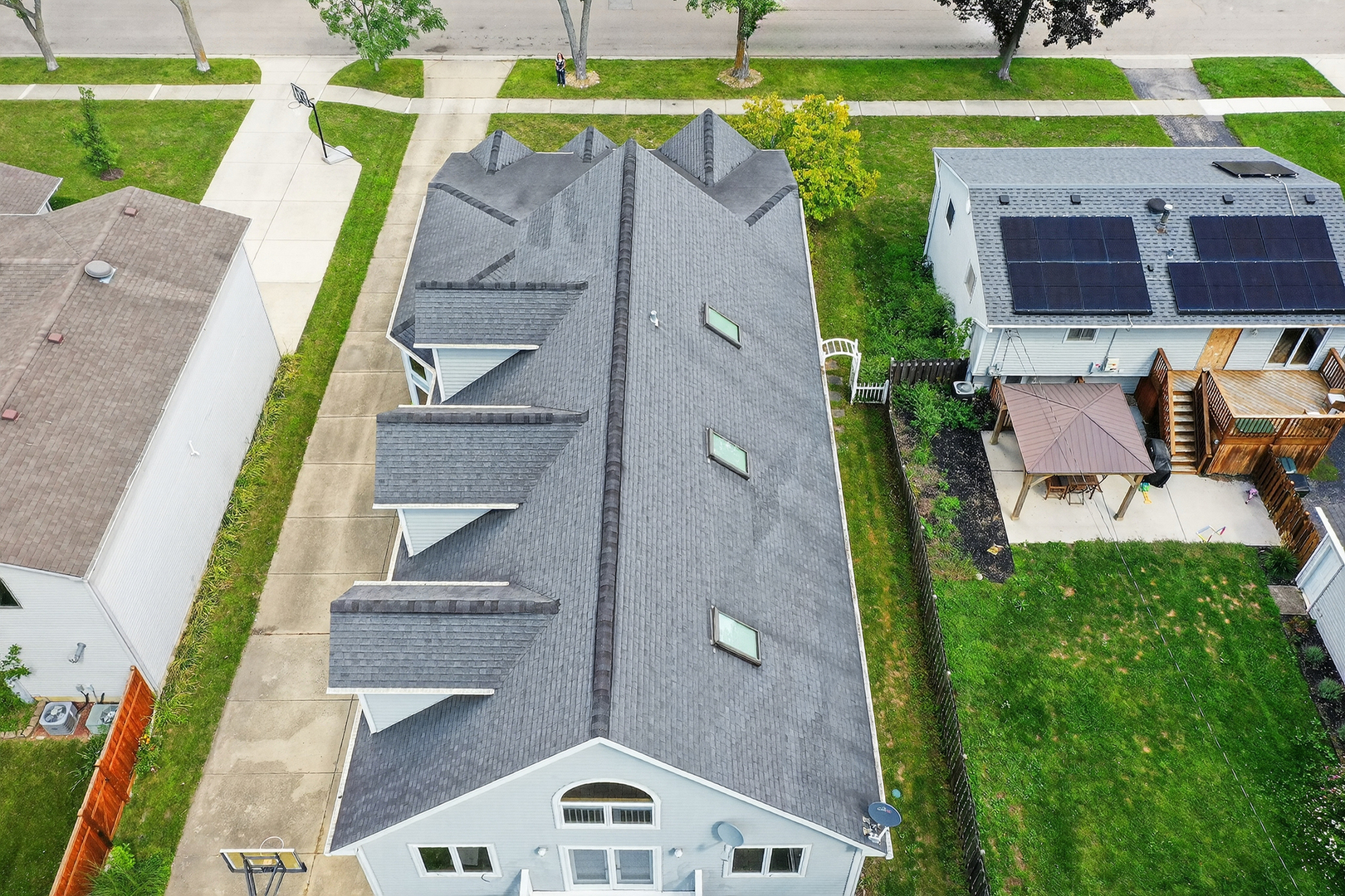 1417 E Joyce Avenue, Palatine, IL 60074