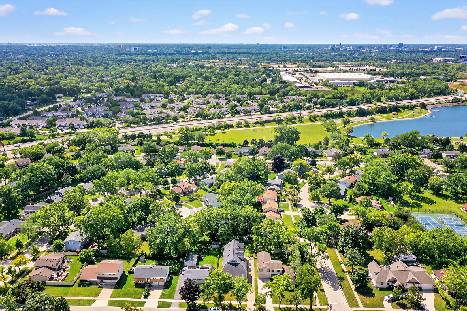 1417 E Joyce Avenue, Palatine, IL 60074
