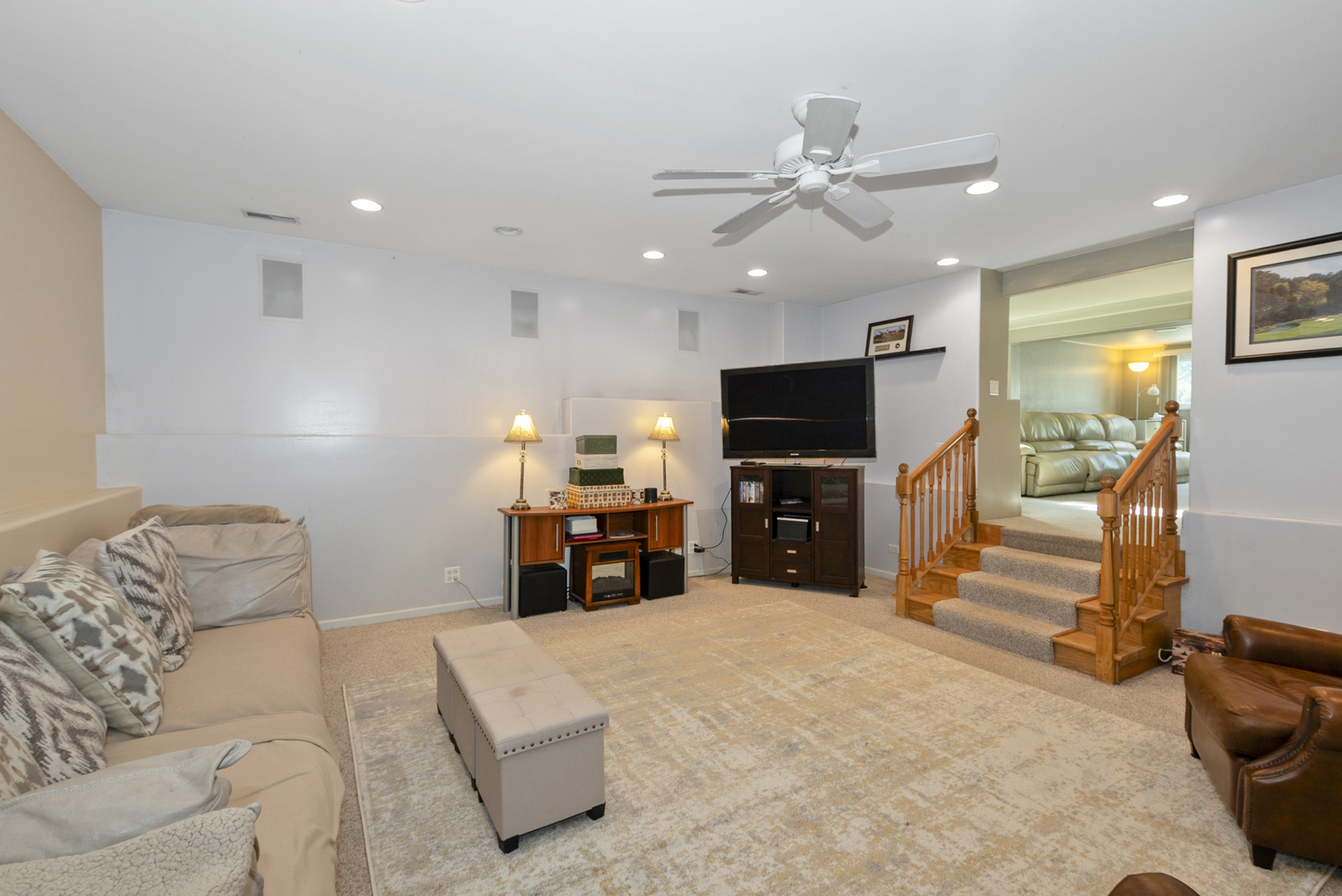 2605 Willow Avenue, Woodridge, IL 60517