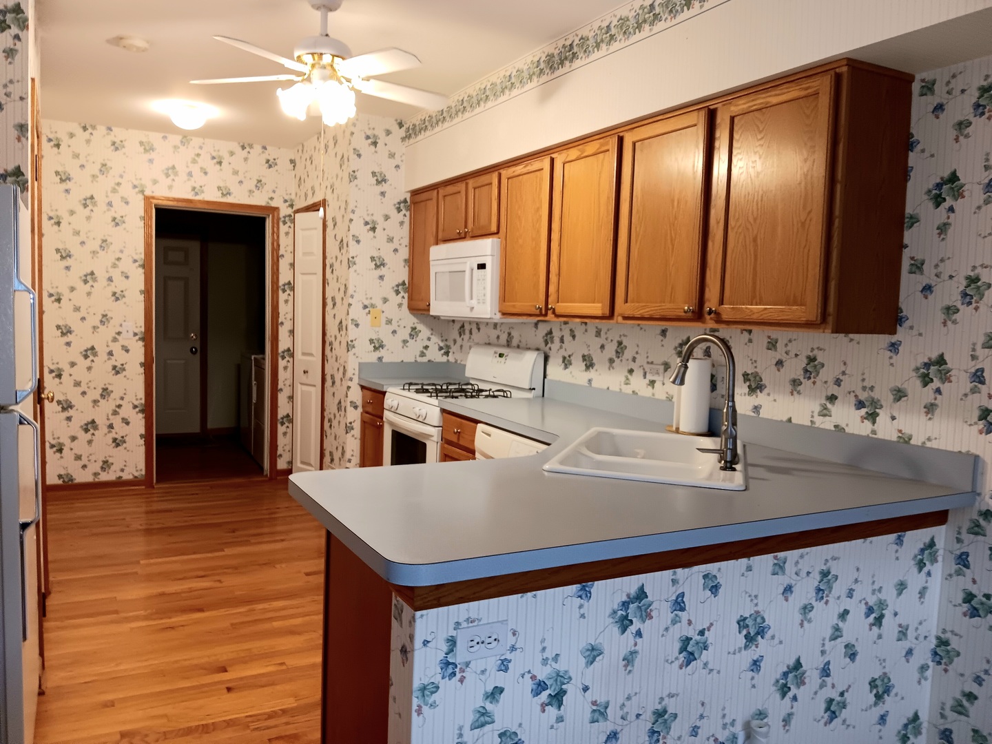 16013 W Iroquois Drive, Lockport, IL 60441