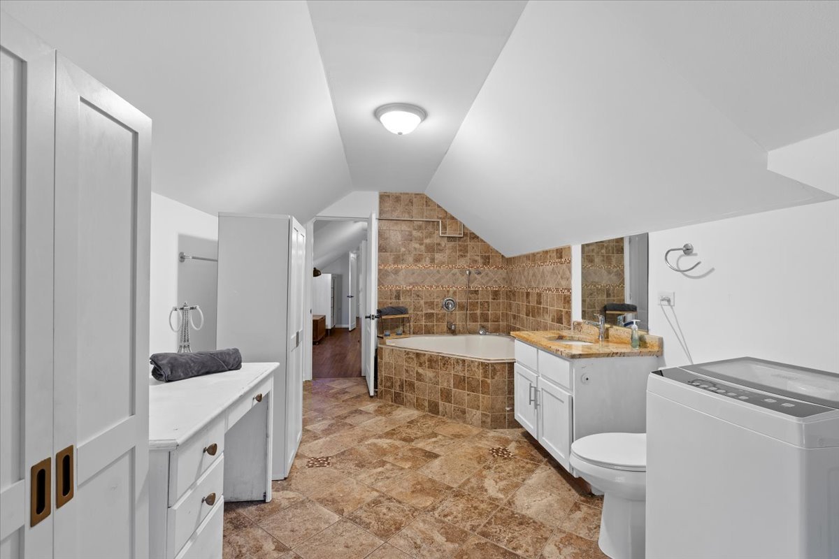 7711 S Throop Street, Chicago, IL 60620