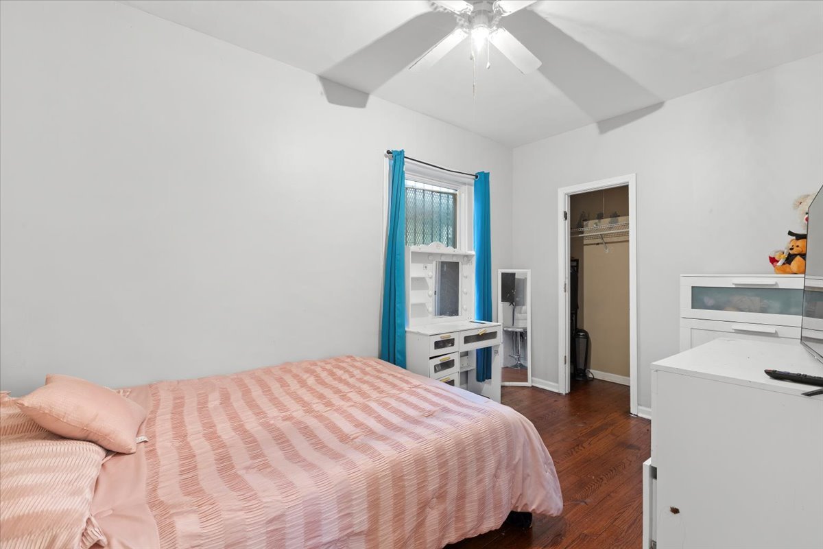 7711 S Throop Street, Chicago, IL 60620