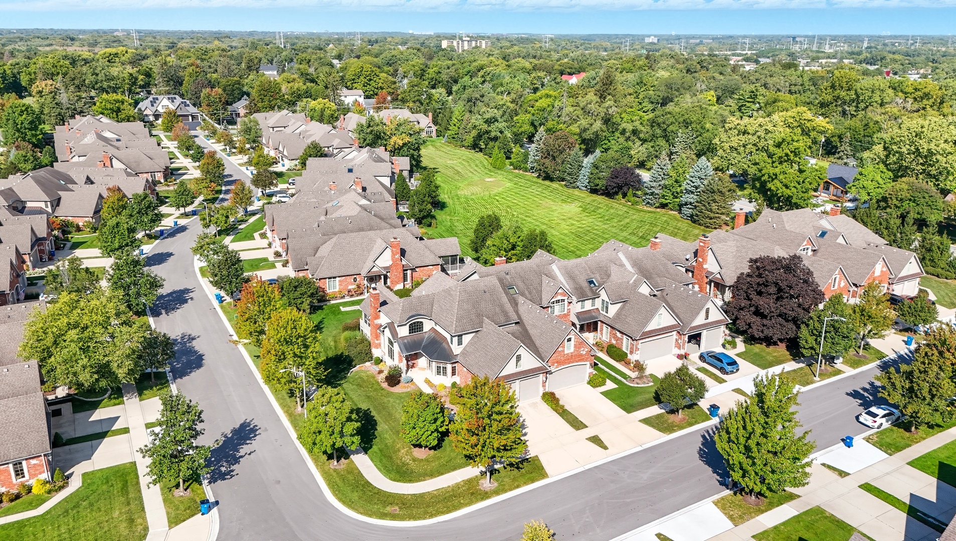 5616 Durand Drive #5616, Downers Grove, IL 60516