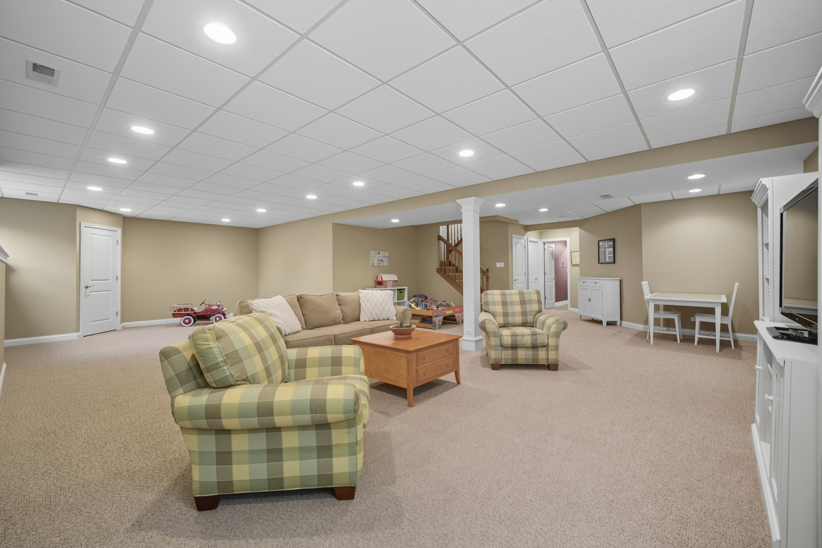 5616 Durand Drive #5616, Downers Grove, IL 60516