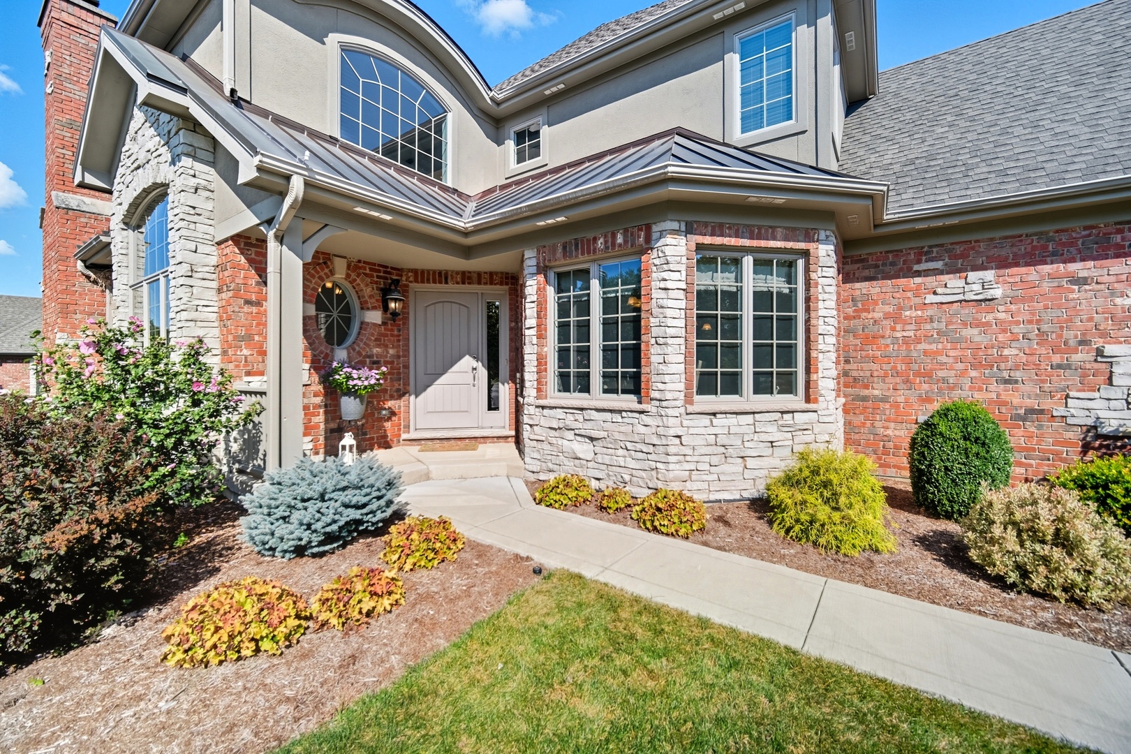 5616 Durand Drive #5616, Downers Grove, IL 60516