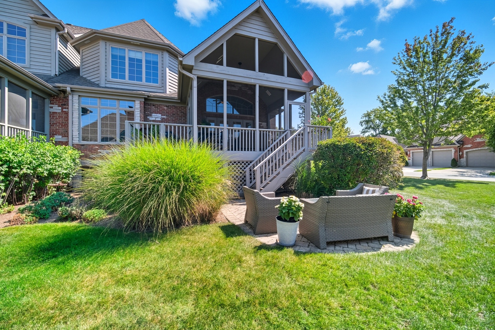 5616 Durand Drive #5616, Downers Grove, IL 60516