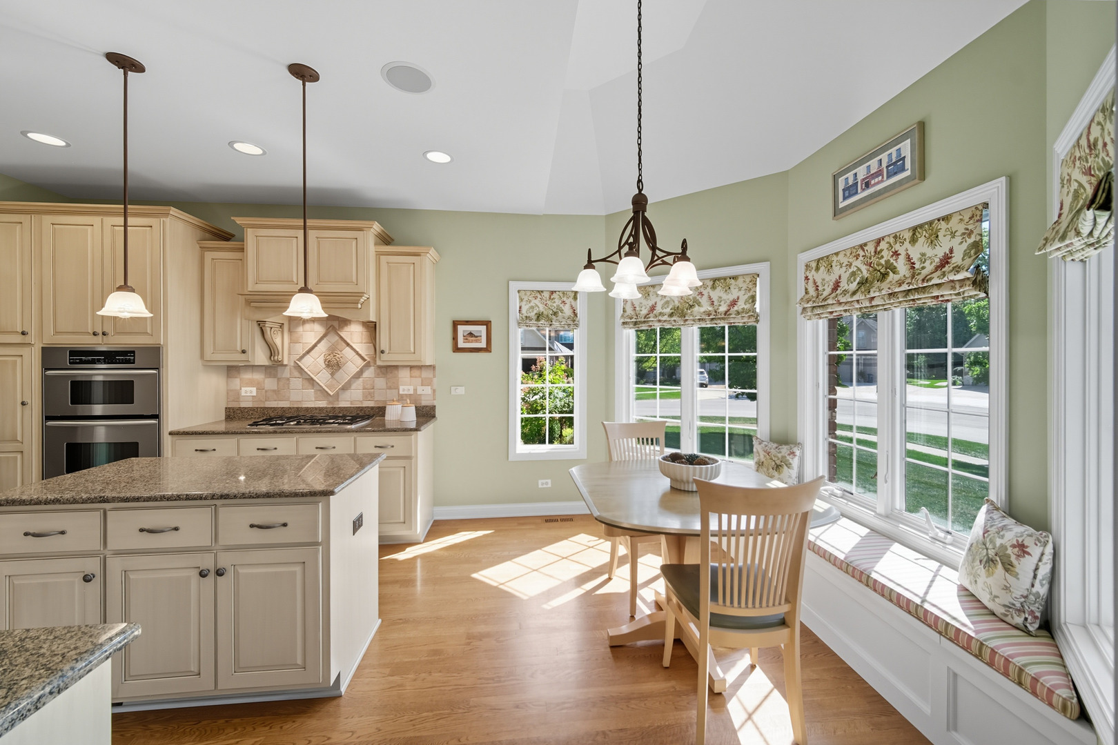 5616 Durand Drive #5616, Downers Grove, IL 60516