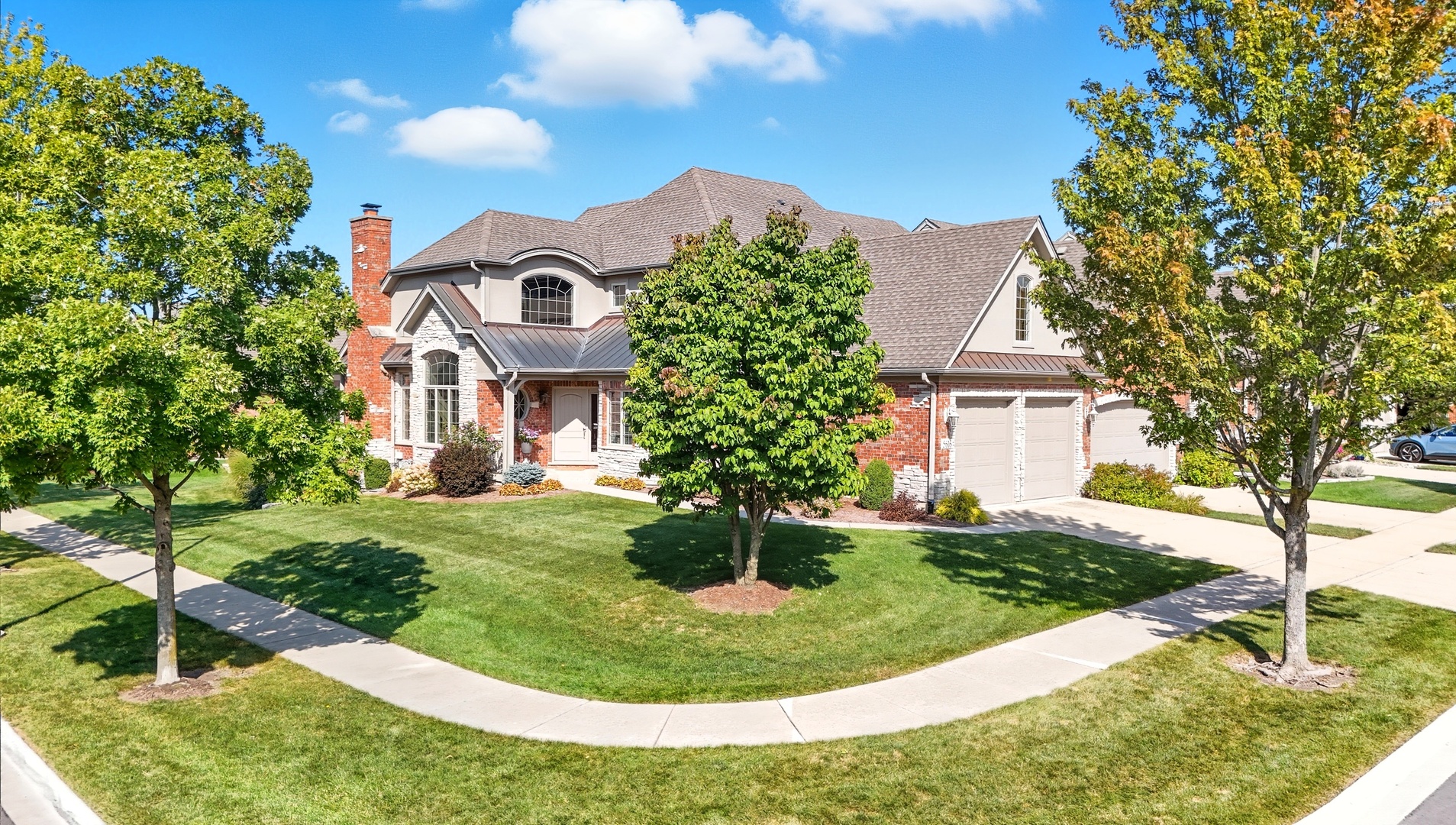 5616 Durand Drive #5616, Downers Grove, IL 60516