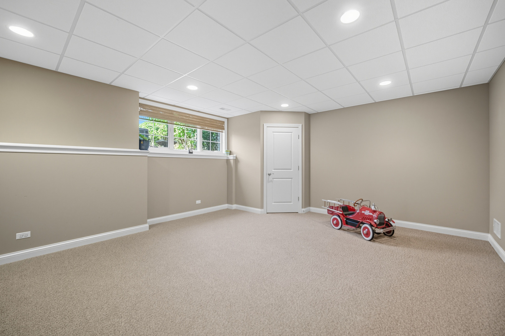 5616 Durand Drive #5616, Downers Grove, IL 60516