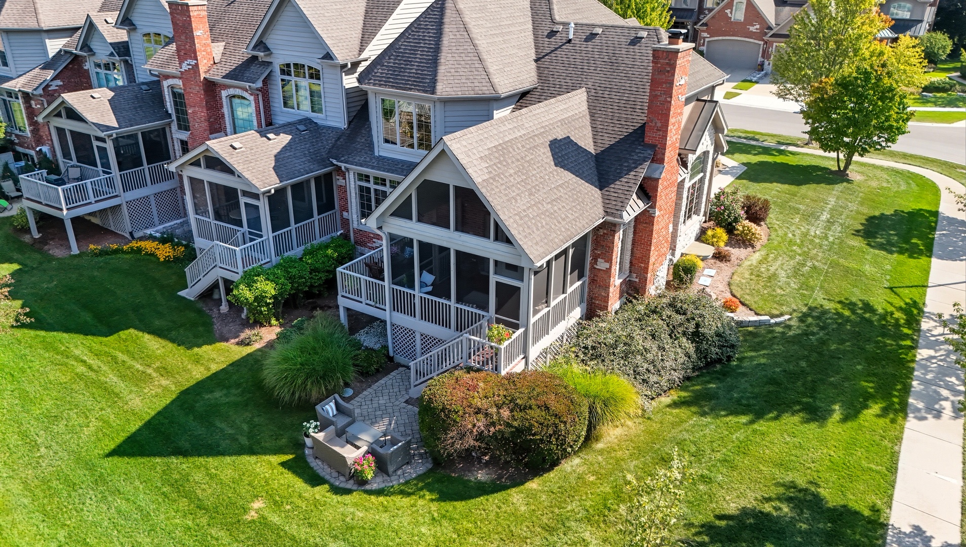 5616 Durand Drive #5616, Downers Grove, IL 60516