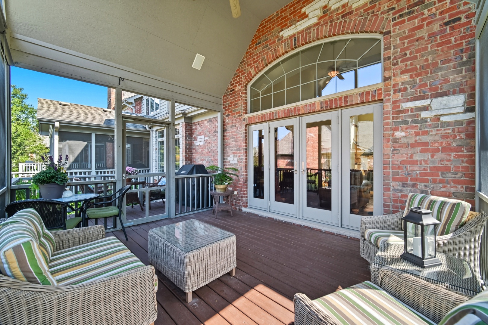 5616 Durand Drive #5616, Downers Grove, IL 60516
