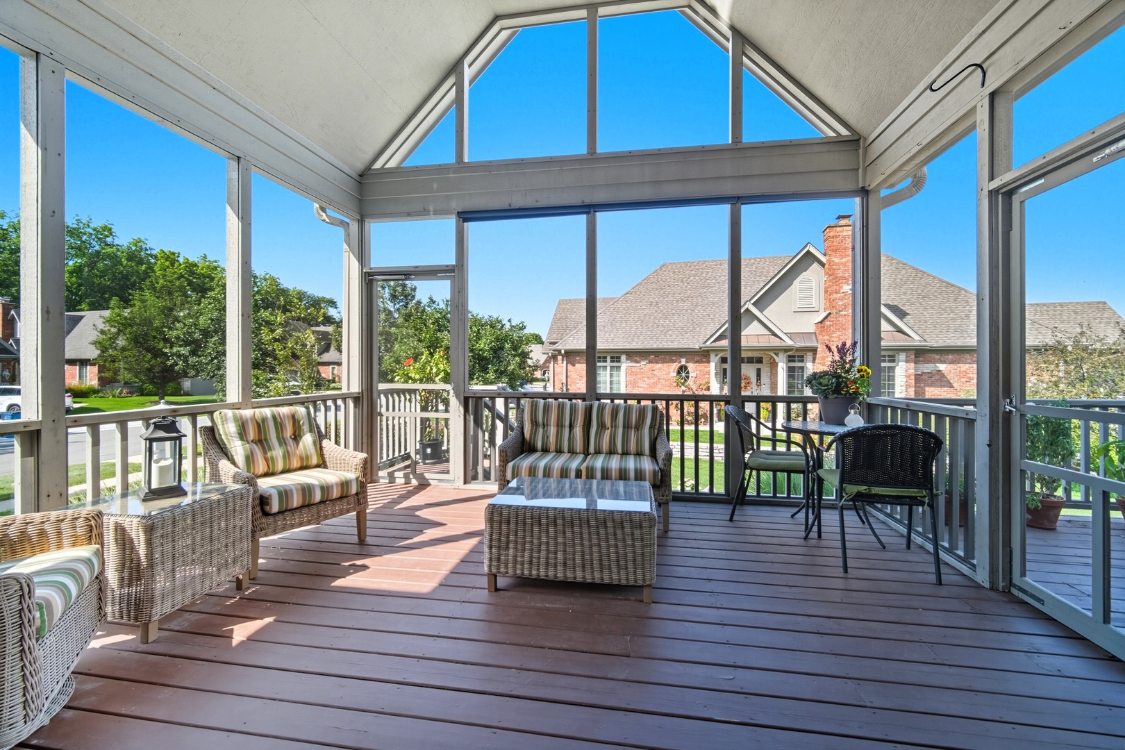 5616 Durand Drive #5616, Downers Grove, IL 60516