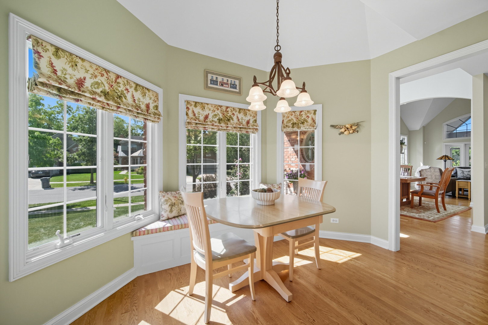 5616 Durand Drive #5616, Downers Grove, IL 60516