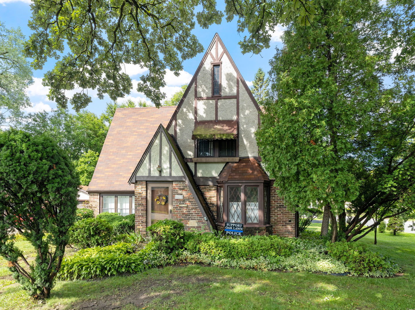 9600 Central Avenue, Oak Lawn, IL 60453