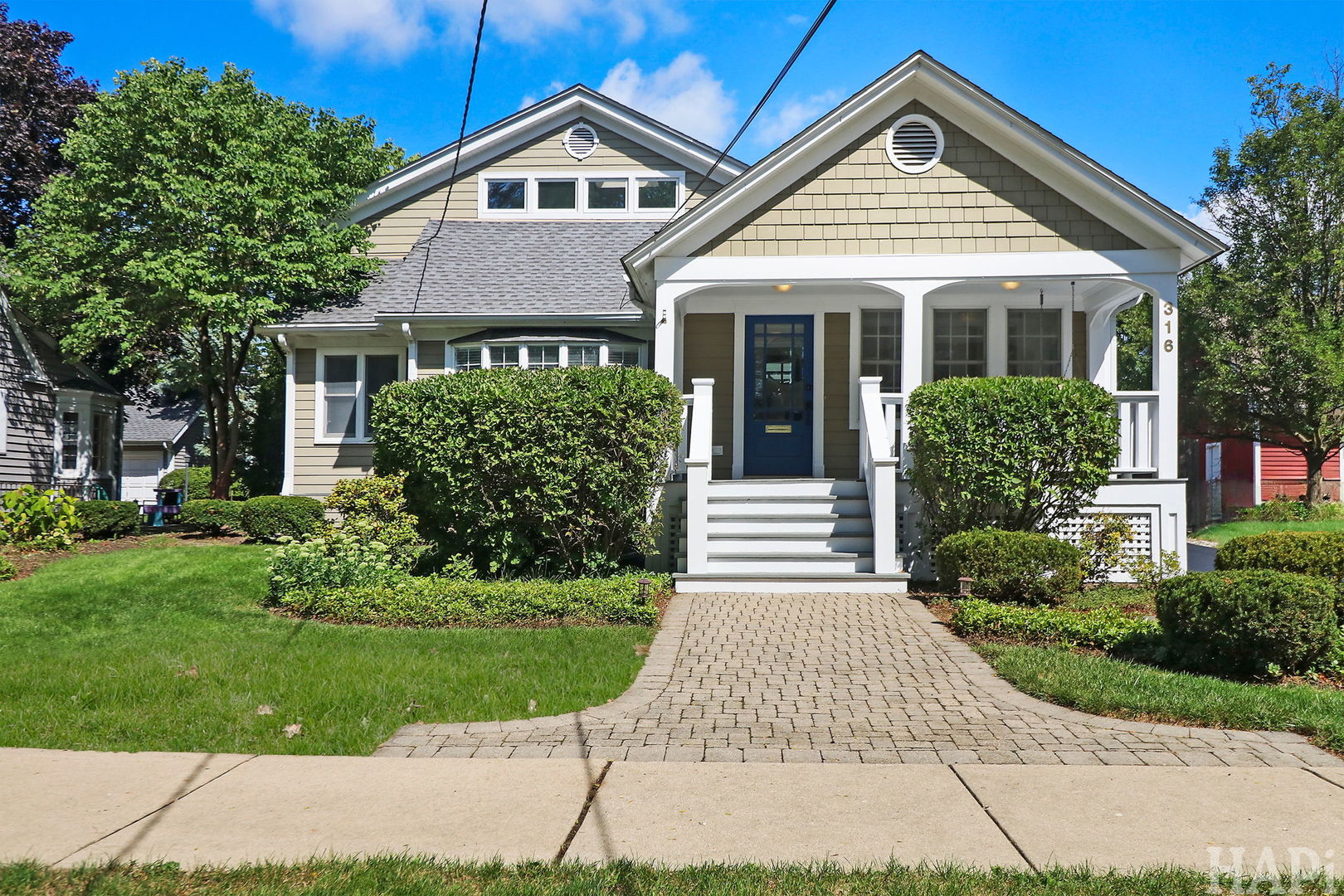 316 W Station Street, Barrington, IL 60010