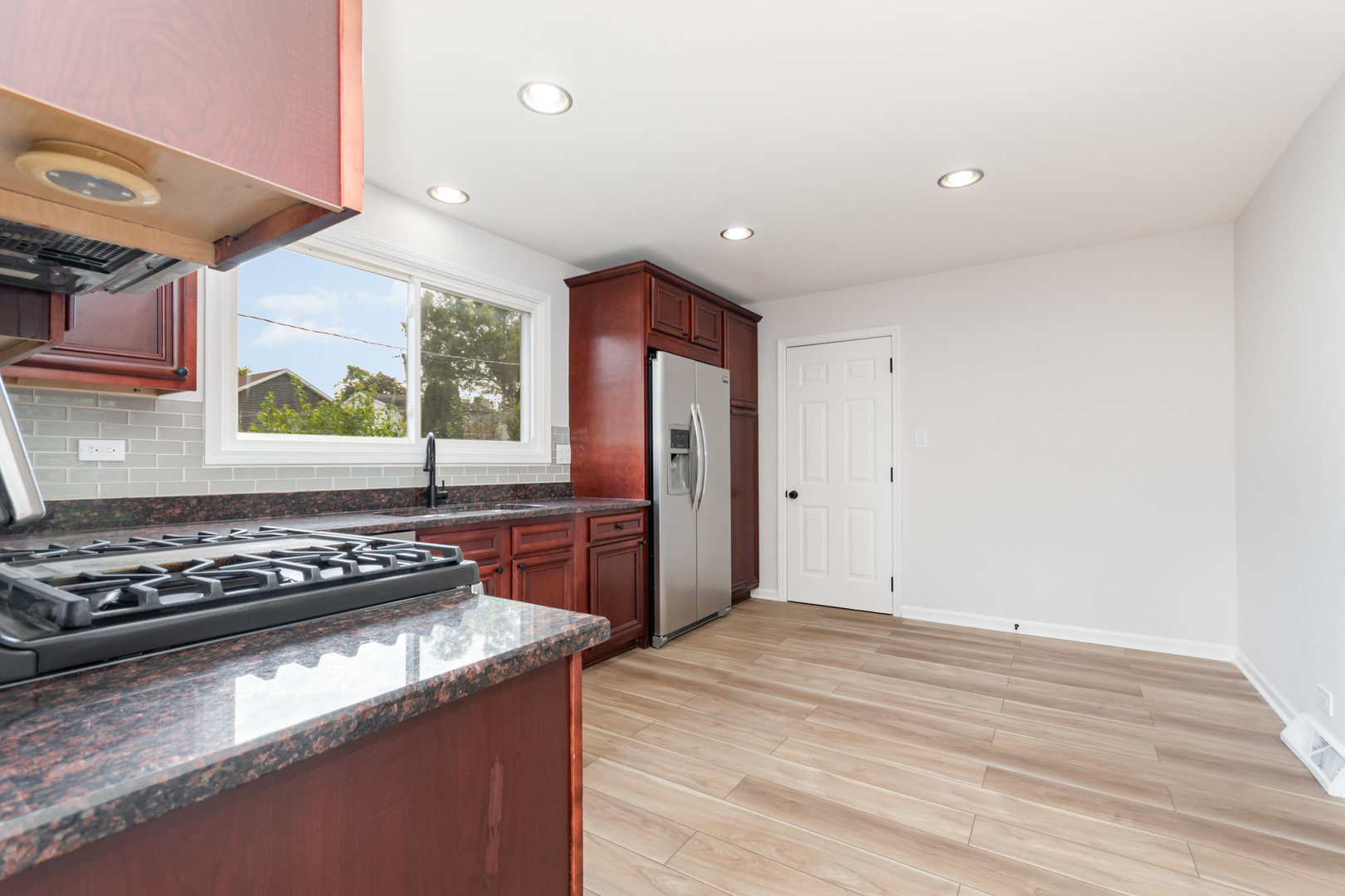 9101 Sycamore Drive, Hickory Hills, IL 60457