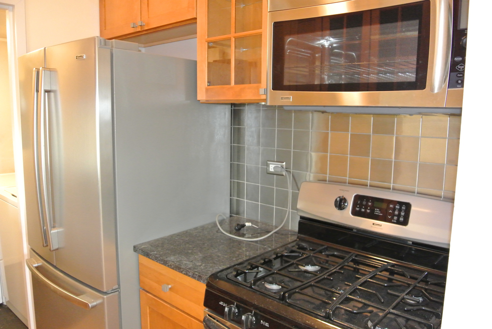 576 E WINDGATE Court, Arlington Heights, IL 60005