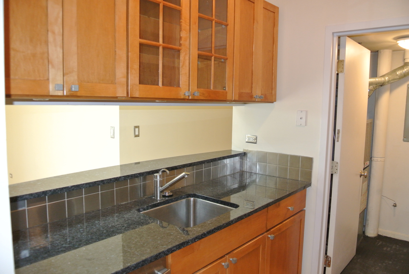 576 E WINDGATE Court, Arlington Heights, IL 60005