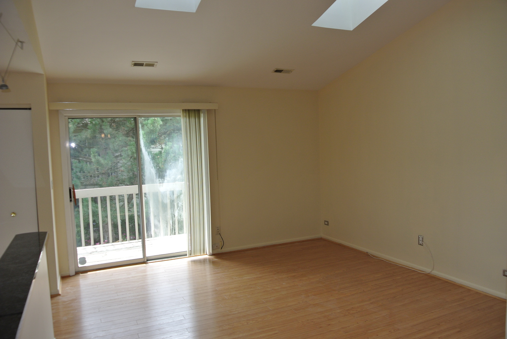 576 E WINDGATE Court, Arlington Heights, IL 60005
