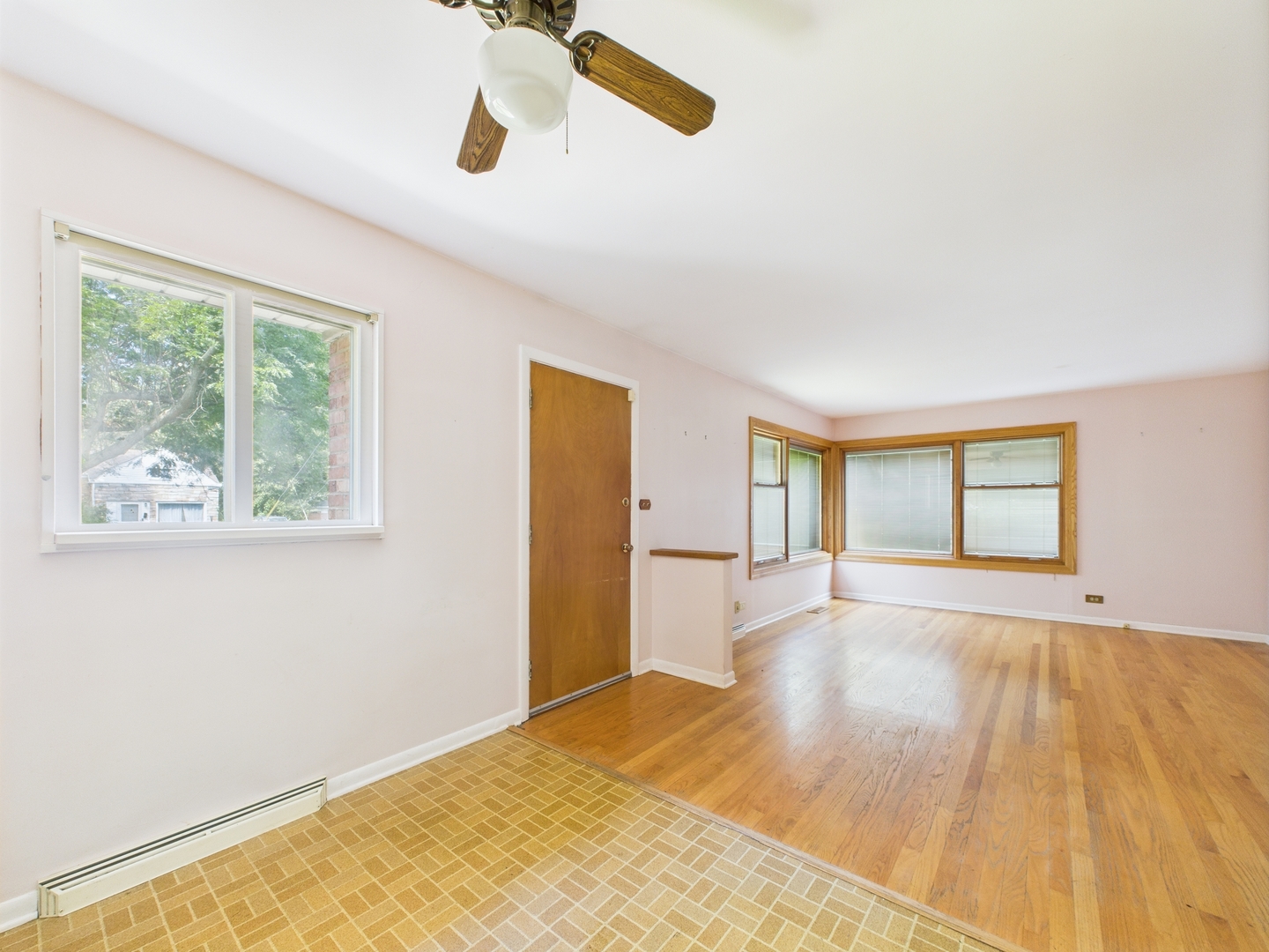 29 Dale Street, Glenview, IL 60025