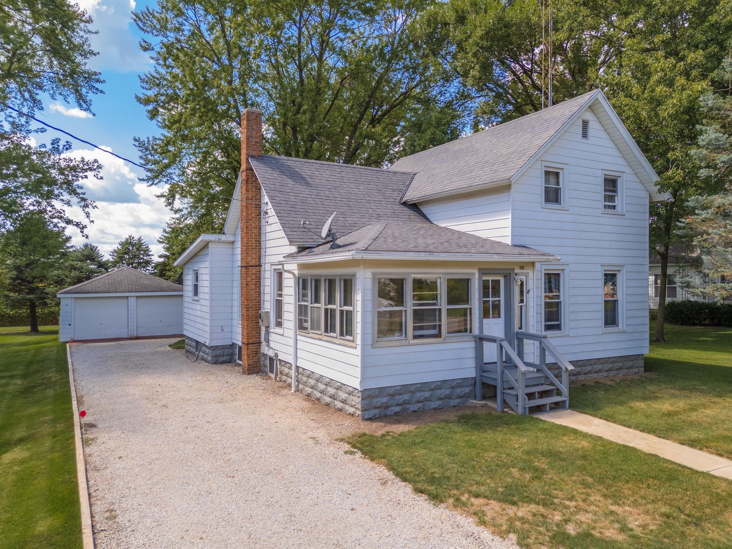 34 Bramley Street, Saunemin, IL 61769