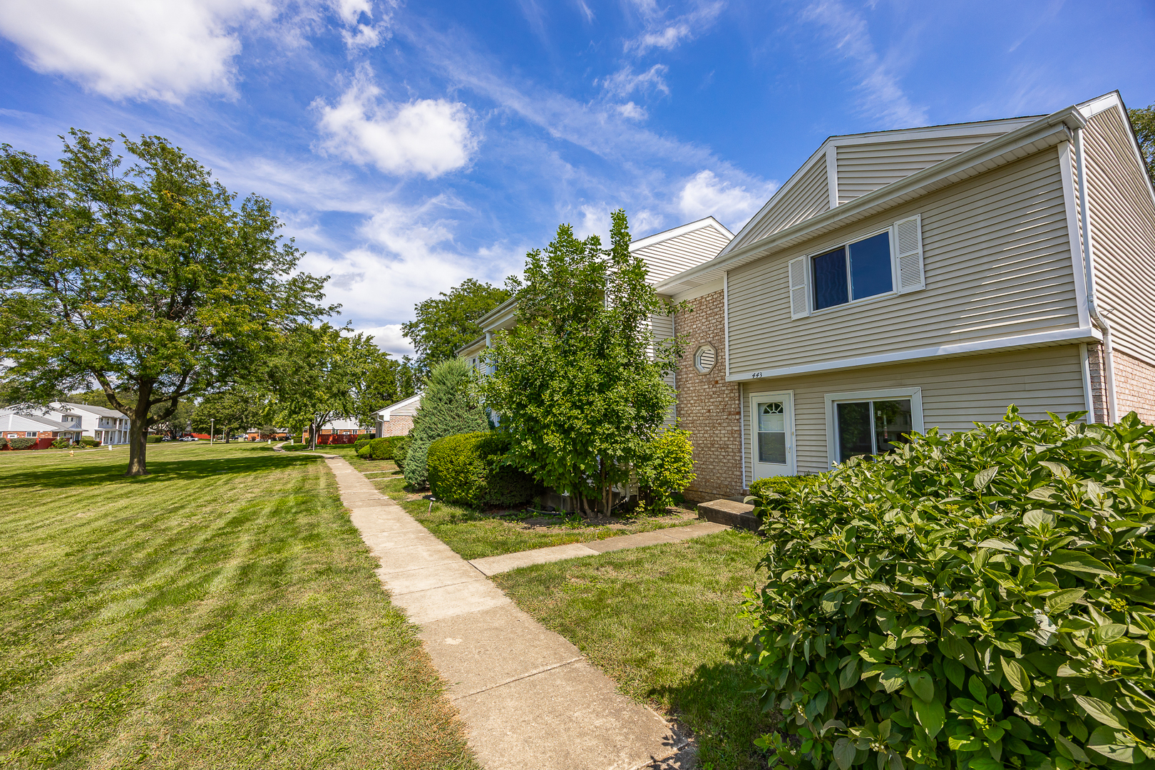 443 Mallview Lane, Bolingbrook, IL 60440