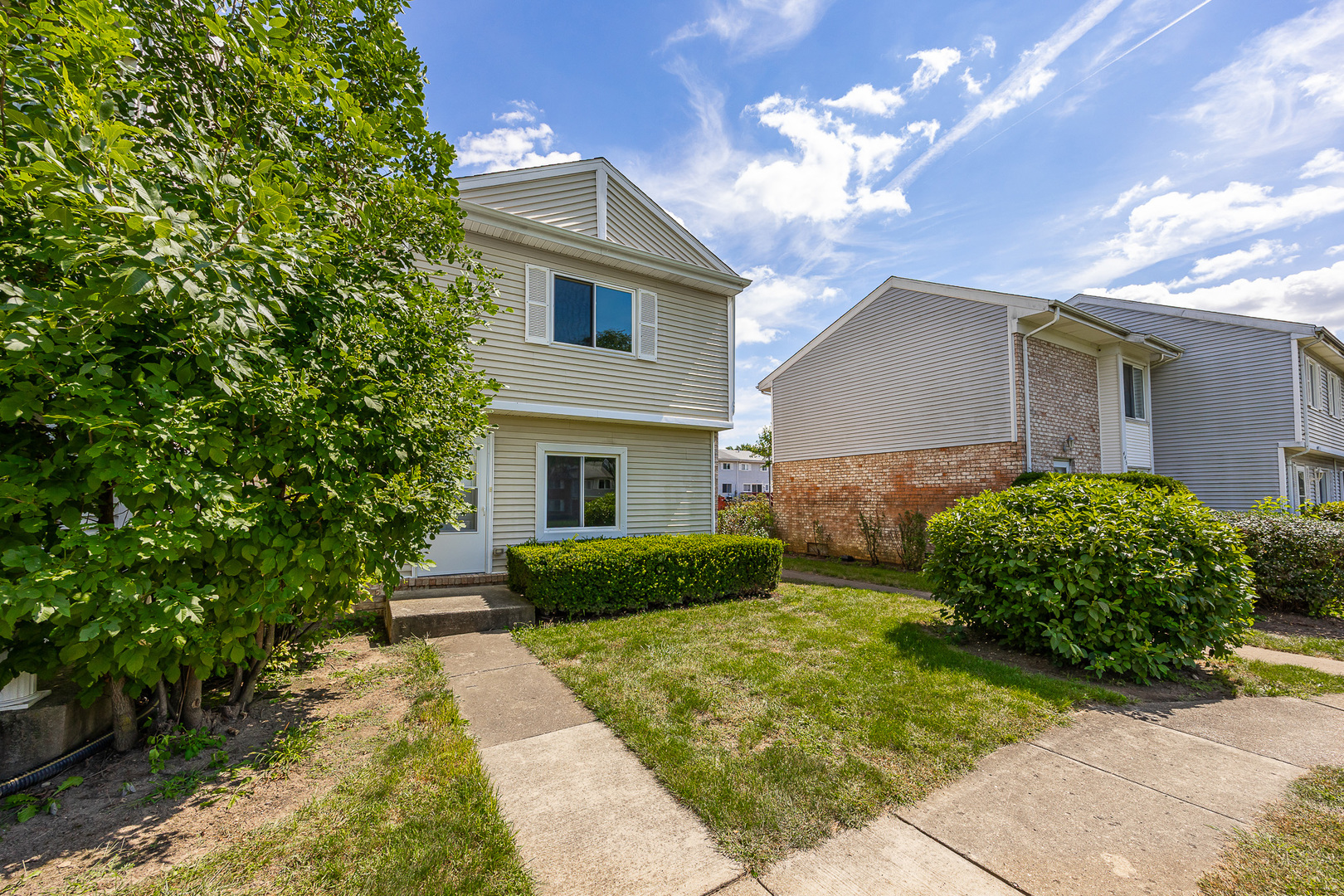 443 Mallview Lane, Bolingbrook, IL 60440