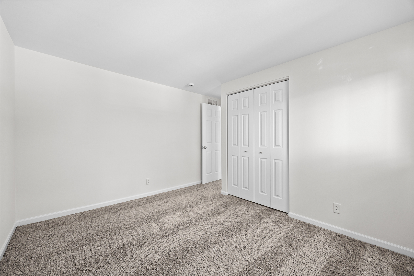 443 Mallview Lane, Bolingbrook, IL 60440