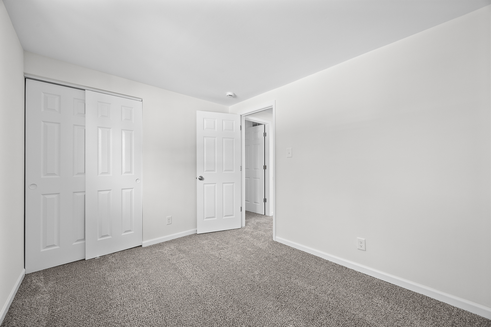 443 Mallview Lane, Bolingbrook, IL 60440