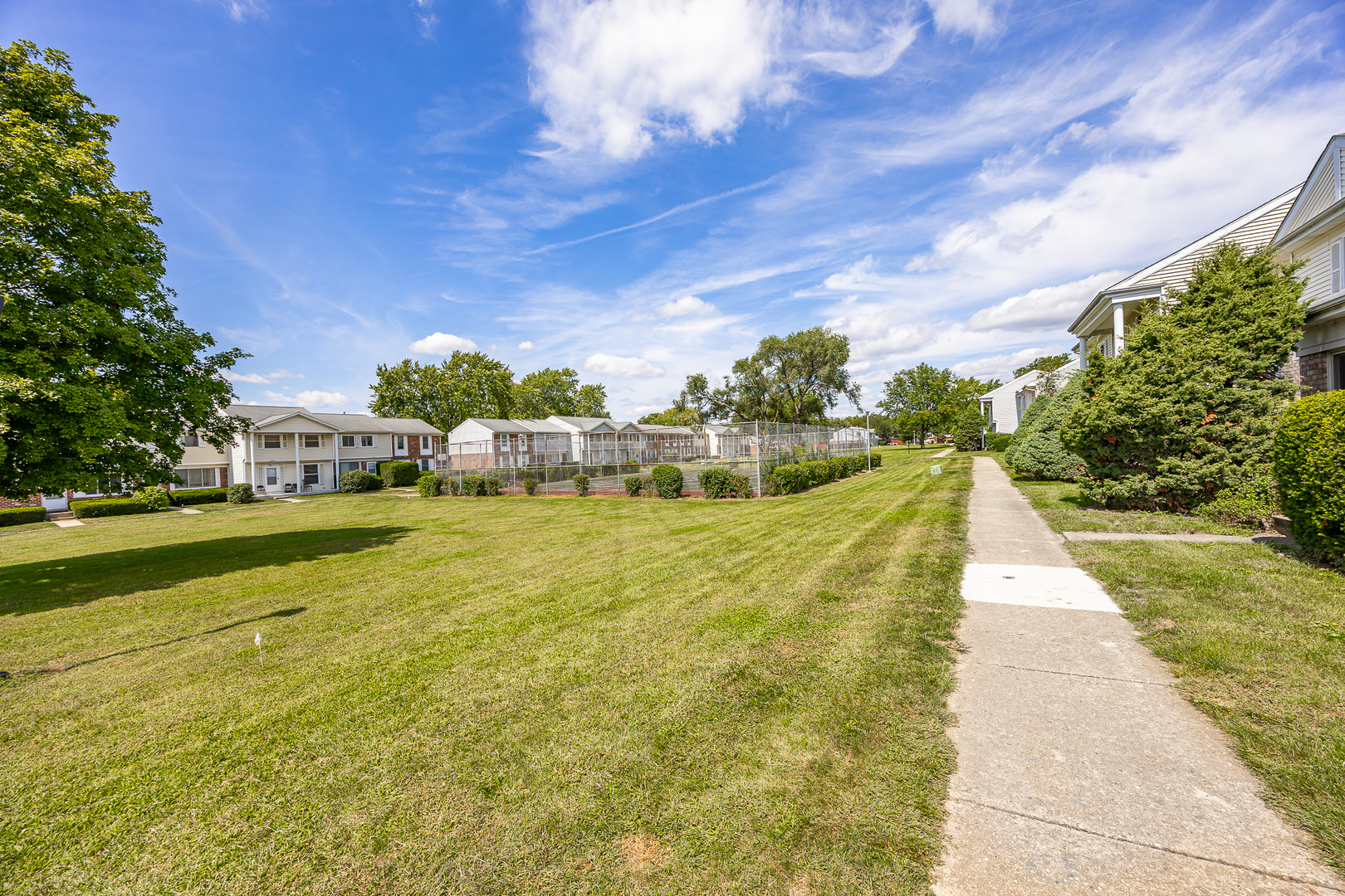 443 Mallview Lane, Bolingbrook, IL 60440