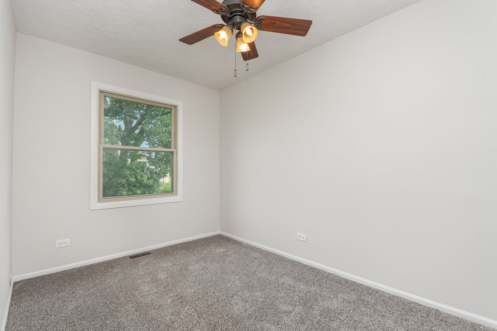 8170 Northway Drive, Hanover Park, IL 60133