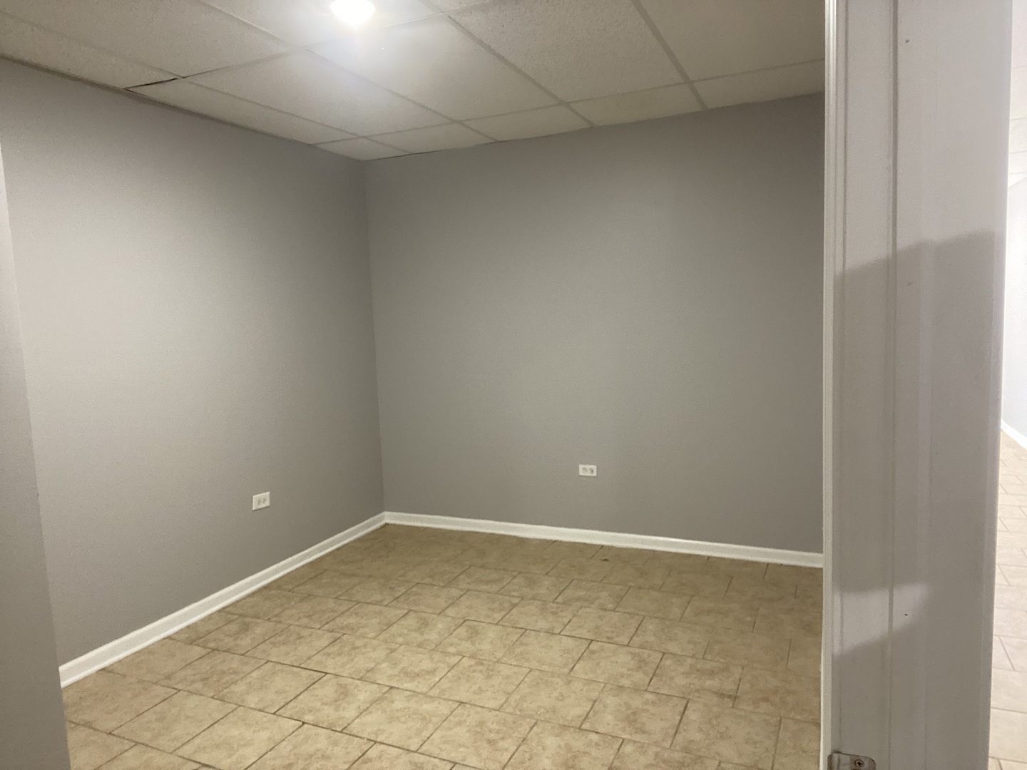 171 N 25th Avenue #8, Melrose Park, IL 60160