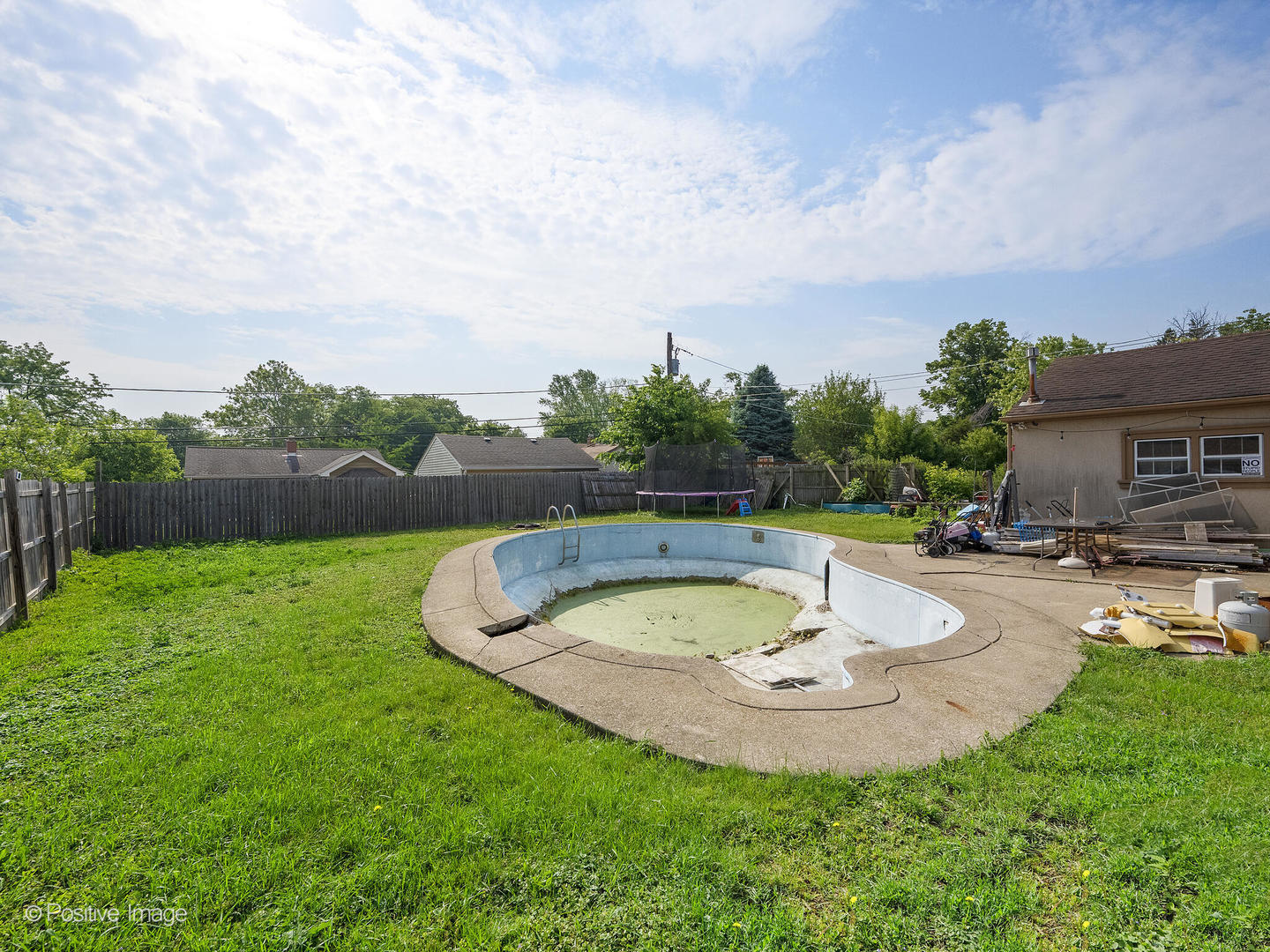 667 N Lombard Avenue, Lombard, IL 60148