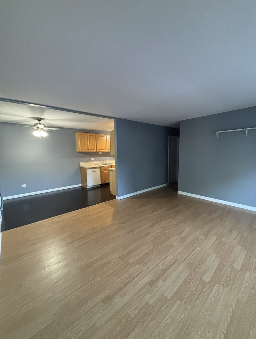 821 Gael Drive #D, Joliet, IL 60435
